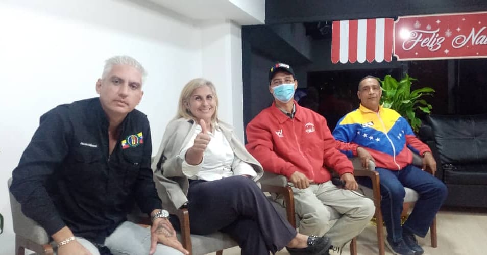 verdad_jorge's tweet photo. #01Dic 📸 Gracias por sintonizarnos una vez más en este su programa: La Verdad con Jorge Cordero.

Un debate donde ambas coaliciones mostraron sus propuestas y planteamientos. @jacobomarmol @CarmenEMorales @rabanpsuv @Garroterolara

#EsTiempoDeElegir
#Elecciones6D https://t.co/DQptrObnCe
