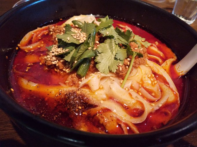 @vocaliod_P 辛いので体を温めてからのお昼寝で落ち着くのはどうでしょう!(`・ω・') 