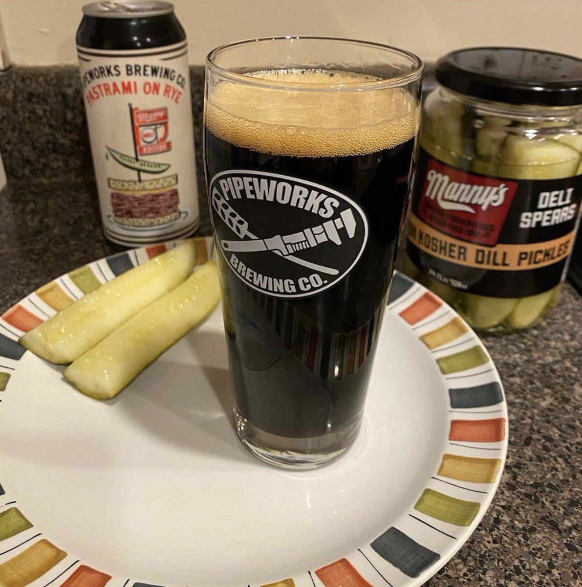 mannysdeli's tweet image. RT for a chance to win a @PipeworksBrewin Manny’s Pastrami on Rye ale!