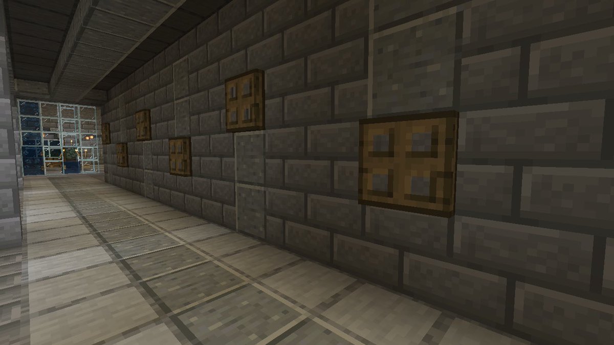 秋月 楓 立体感のある天井にランタン飾るのは諦めて柵等に置きました 壁の光源は松明で明るさ確保 ๑ ㅂ و 通路側の天井も同じ感じに張替えました 壁にトラップドアを用いた模様も入れました Minecraft マイクラ