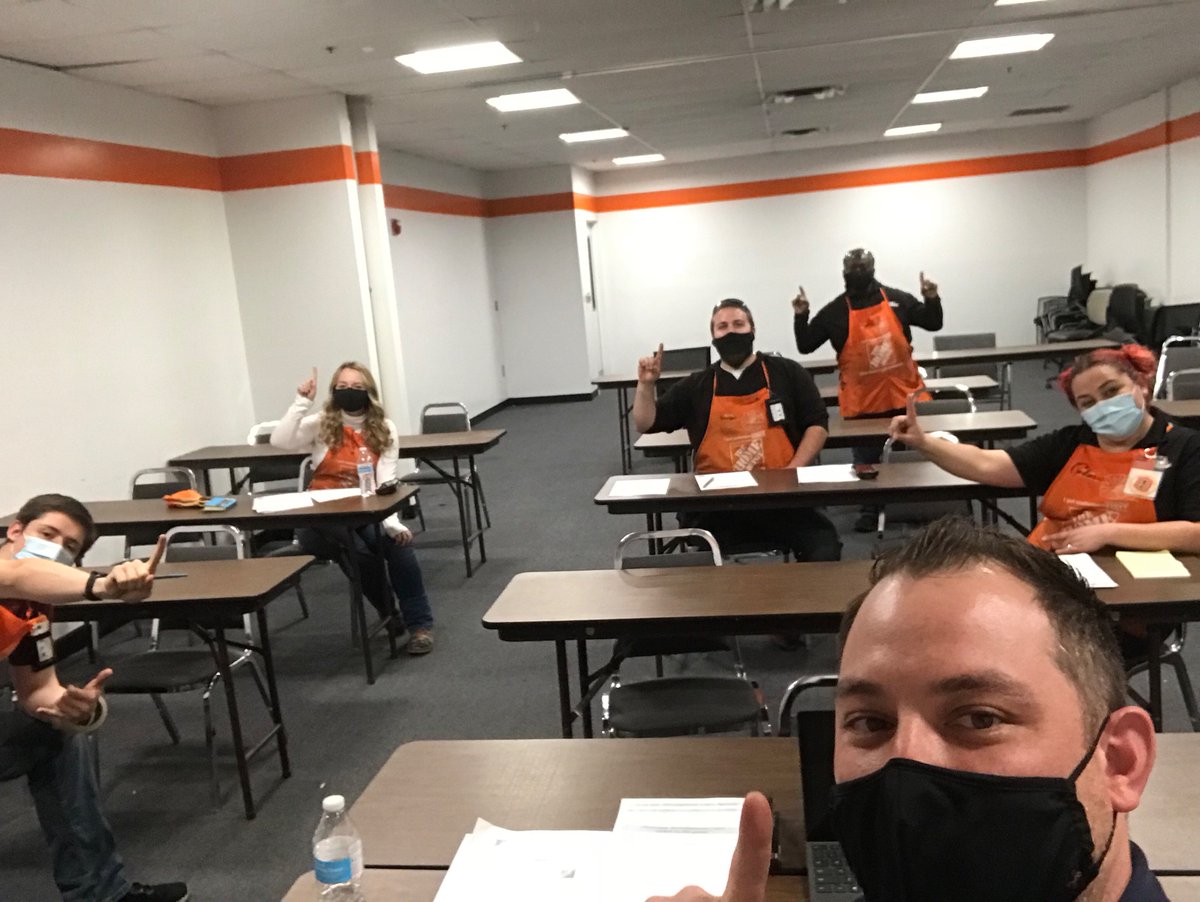 Great kick off to our Associate Deveopment class!!! Future leaders right here!