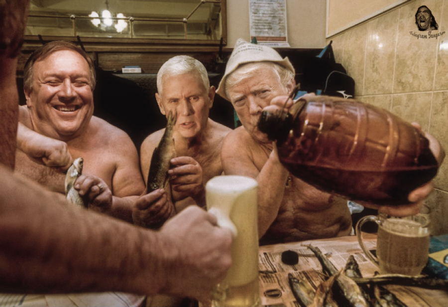 Пьем пиво в бане. Отряд боевых ведьм. Отряд боевых ведьм ВК. Мужчины пьют пиво в сауне.