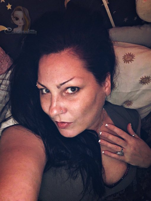 • ᴍɪss ᴄᴀɴᴅɪᴄᴇ • - 1 pic. It’s my #Birthday month! 🎉 I want something nice. 🎁 DM after sending if you want something nice. 😏 #send #tistheseason https://t.co/NZF2d8uhhk
