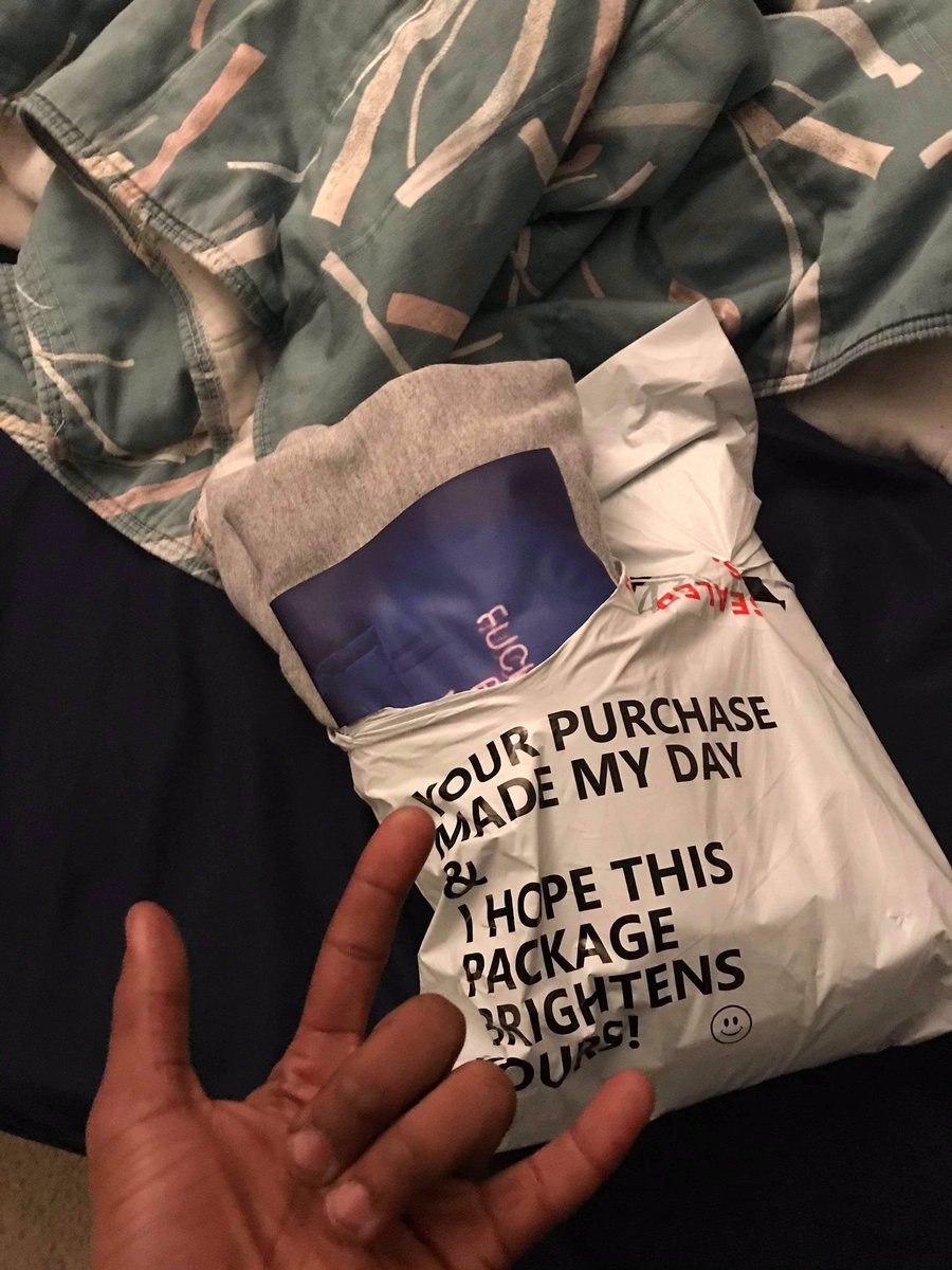 PacificLamarr's tweet image. Cozzieclothing.com #shopBlack #supportquality #Entrepreneur