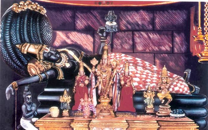 Thus Vishnu is called Sri Vaidhya Veeraraghava Swamy.Here Veeraraghava swamy is in Bhujanga Shayanam facing east. His right hand blesses the sage Salihotra and left hand in gnana mudra preaches to Brahma.The sacred tank here is known as Hrittapanasini.
