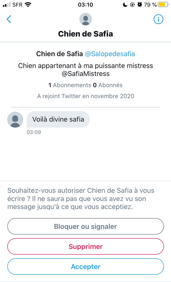 MistressSafia's tweet photo. c’est ça qu’on aime 🐕⛓

#moneyslaves #feetpics #mistress #domina #pieds #paypig #moneymiss #sugardaddy #bdsm #fetishiste #footfetish https://t.co/SZgxNjQebZ