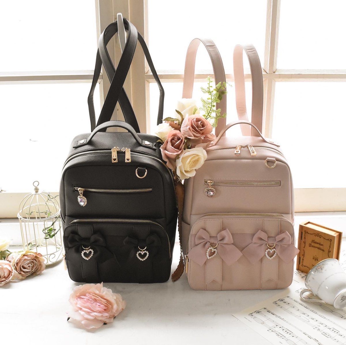 Liz Lisa New Arrival 今週の新作アイテム 本日 2日 より全店舗にて発売start ୨୧ ୨୧ プレゼントリボンリュック 107 9412 0 Black Pink 7 400jpy Tax ラッピングリボンの様な仕様とビジューハートのチャームが付いたリュックとなり