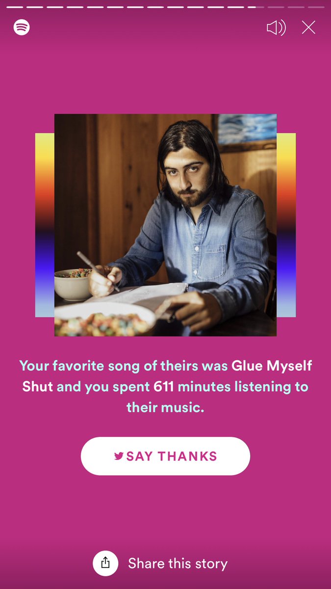 sophlud's tweet photo. ⁦@NoahKahan⁩ thank you thank you thank you for your music and IG lives✨ https://t.co/2naL3ZQG14