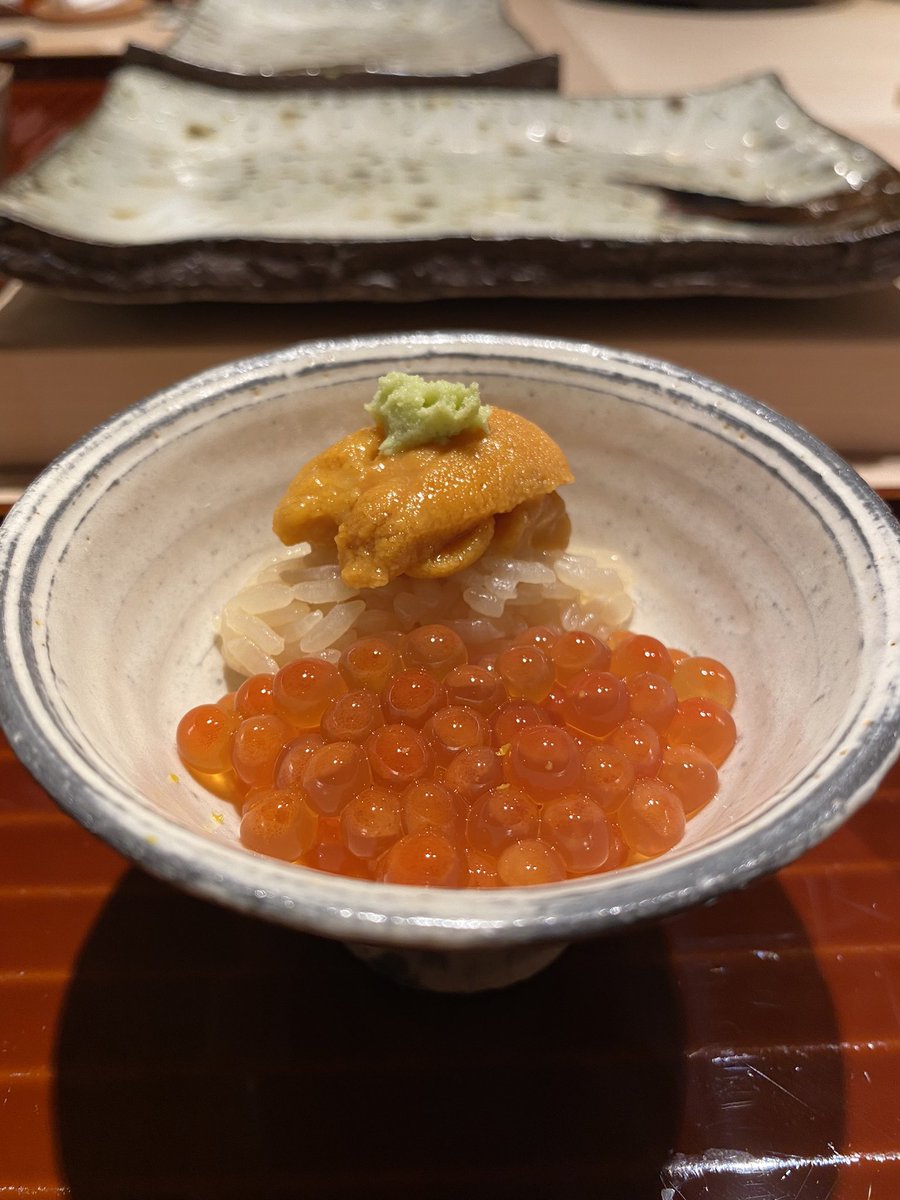 pakkunchooo3's tweet photo. 昨日お寿司美味しかったー🍣
りぴ確🥺
#鮨在
#鮨 https://t.co/WqYZ3OsBra