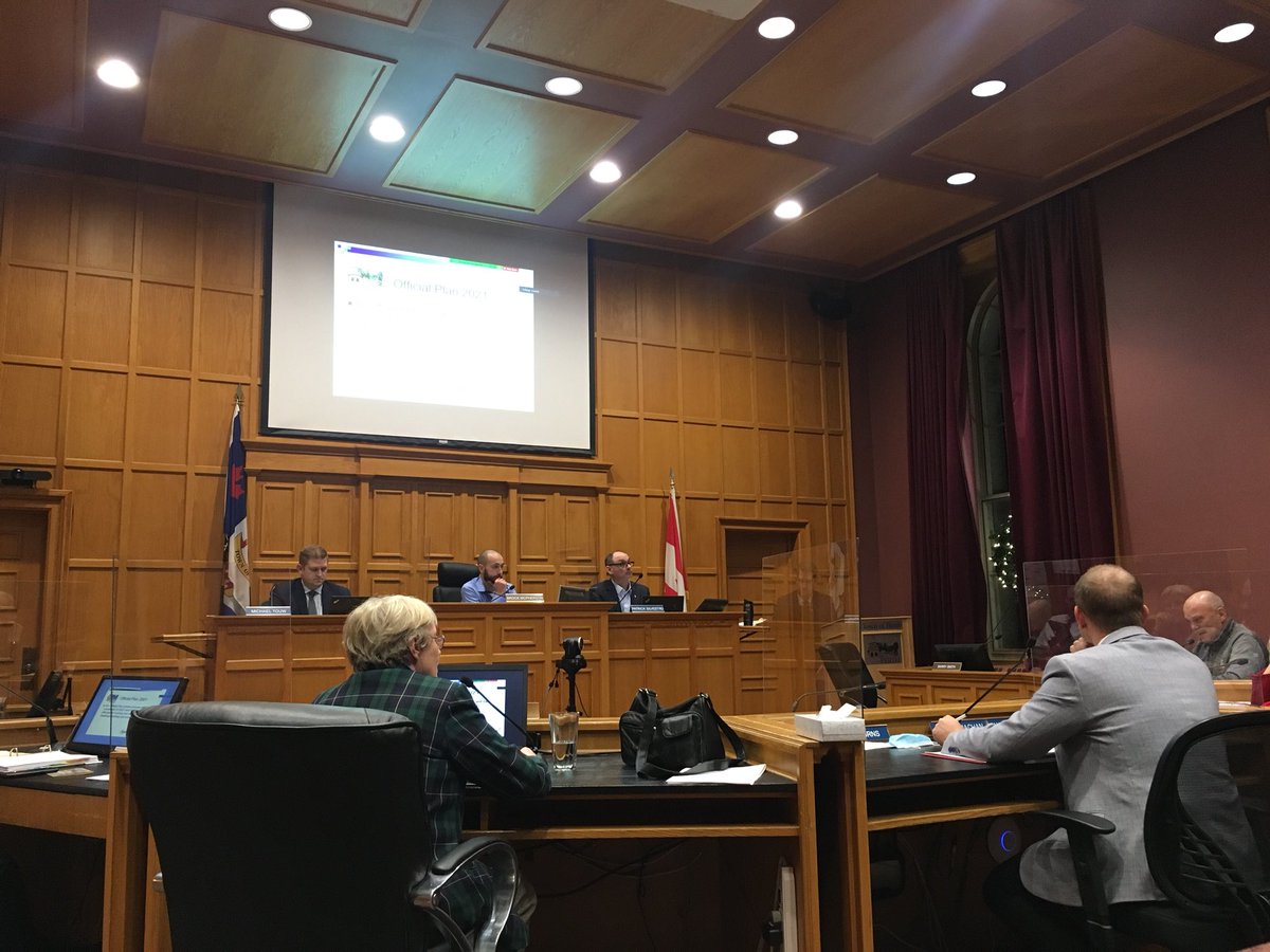 TerrileeKelford's tweet image. Presented on behalf of @CornerstoneLan1 to Perth Town Council tonight. Gave them an update on the state of youth homelessness in the County and how gentle densification options for affordable housing such as secondary units can be beneficial for all demographics. #ruralsolutions