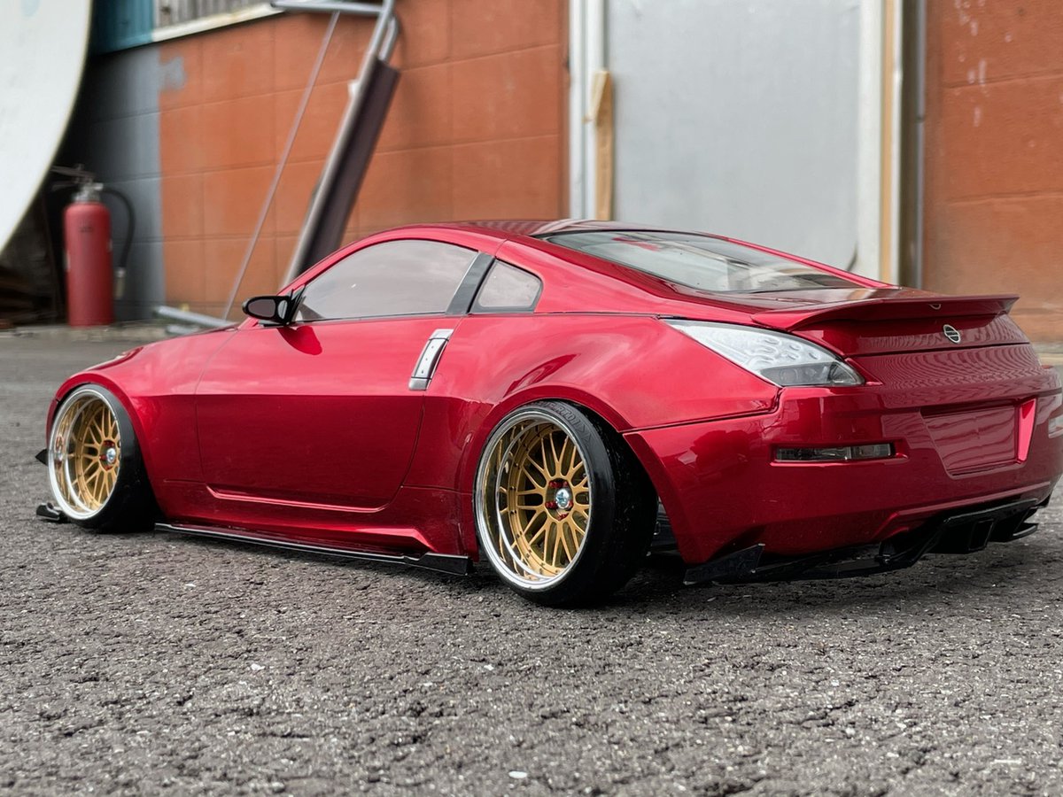 そしてこちらも45周年コラボアイテムのADDICTIONのZ33ボディーです