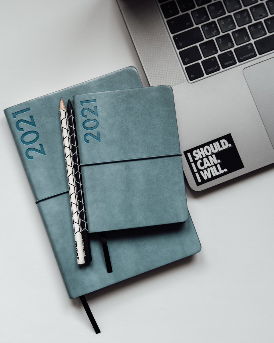 prnt__'s tweet photo. OUT NOW — 2021 PLANNERS 
20 featured creatives. 
2 sizes. 
Yearly, monthly, weekly layout &amp; lined pages.
+ inside back pocket! https://t.co/ubAv1vI5Vh
