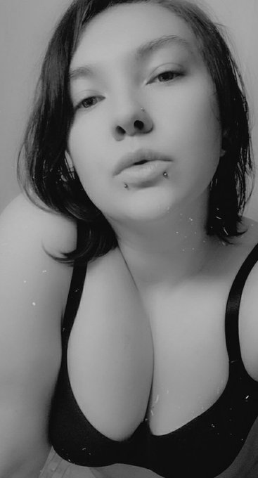 Loving myself rn https://t.co/4K0hK6dWdz<a href="/tag/baby"class="tags"><span>#baby</span></a><a href="/tag/kitten"class="tags"><span>#kitten</span></a><a href="/tag/daddy"class="tags"><span>#daddy</span></a><a href="/tag/kittenplay"class="tags"><span>#kittenplay</span></a><a href="/tag/onlyfans"class="tags"><span>#onlyfans</span></a><a href="/tag/daddyslittlegirls"class="tags"><span>#daddyslittlegirls</span></a>