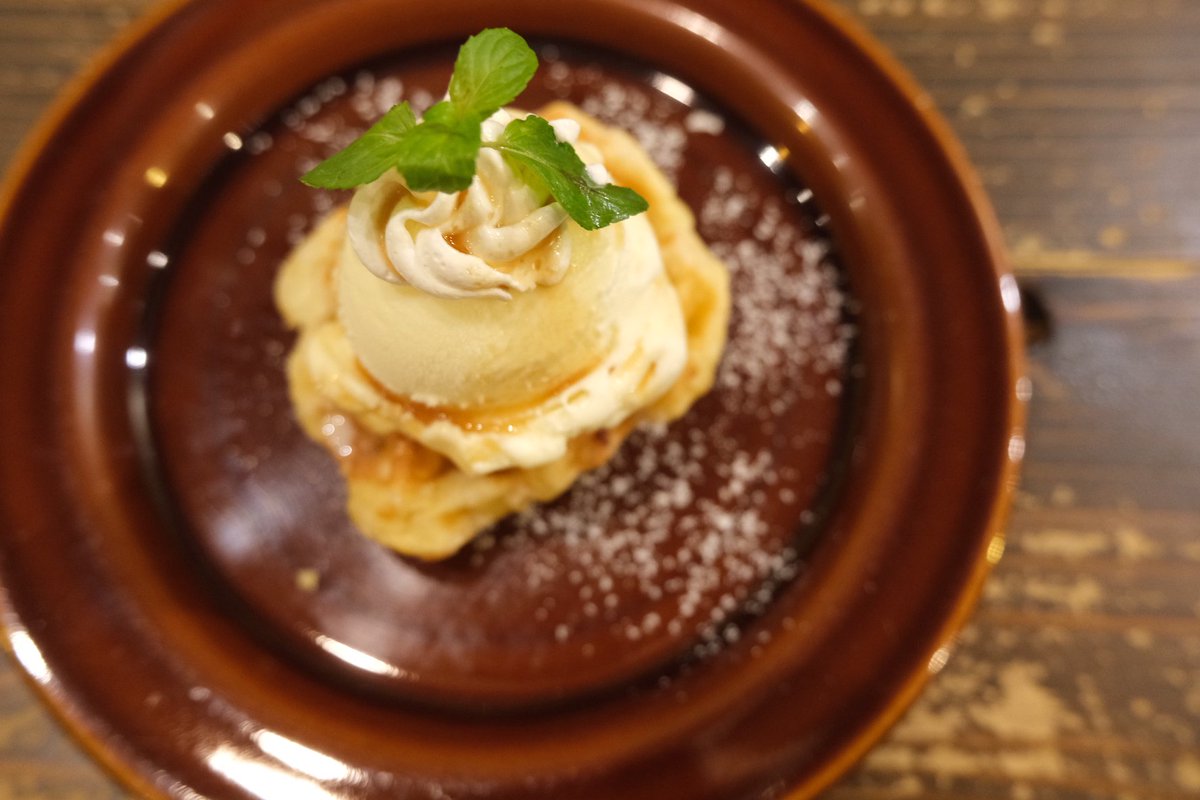 Uzivatel Kawamata カメラ販売員 Na Twitteru X S10で撮影 レンズはポートレート写真はxf18 55 それ以外はxc15 45で撮影しております レタッチはしておりません レンズキットを 選ぶ時風景や料理等の撮影が主な方はxc1545キットがおすすめです ポートレートメイン