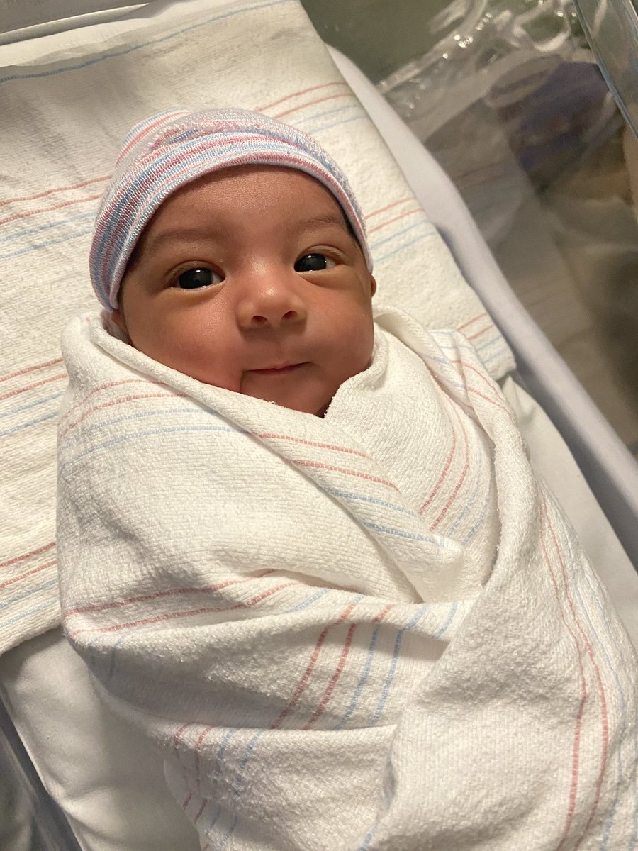 ByronBucao's tweet photo. Bruh... I legit have my own baby Yoda now lol. Can’t believe I’m a dad. Still feels surreal. Such a blessing though 💙😍😭🙏🏽 https://t.co/THC416QRdb