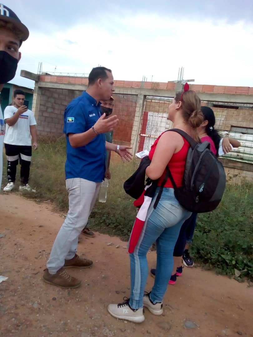 ramonmedinaR's tweet photo. Ya Basta los Barrios Ezequiel Zamora, Campo alegre y José león  Mijare Dice Vamos a Votar para Ganarle el reto a maduro Todos con la fuerza de la Razón En la tarjeta de Avanzada Progresista @HenriFalconLara @ClexidaP @luisromeroc @FannyR_Garcia https://t.co/DSYdYQK2iQ