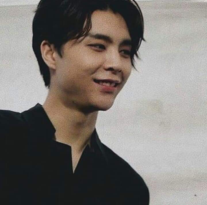 ZaraBurga's tweet photo. Johnny Suh unique, nadie podrá igualarse con alguien tan perfecto como lo es él. https://t.co/jRQPiPC77E
