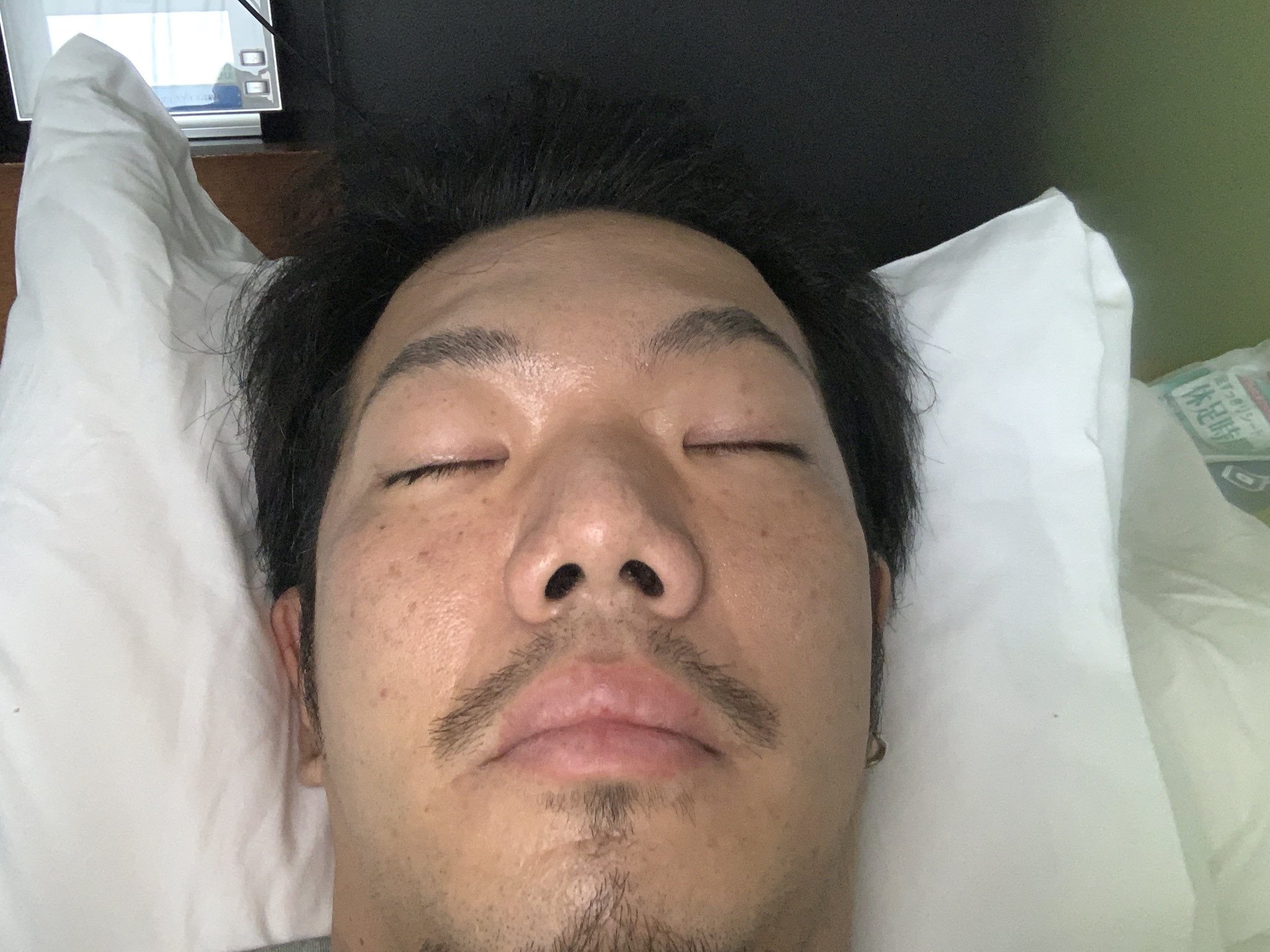 たなちゅう ペカるtv Z 寝顔がブスだと思ったらrt T Co Nnmsqhsdl3 Twitter