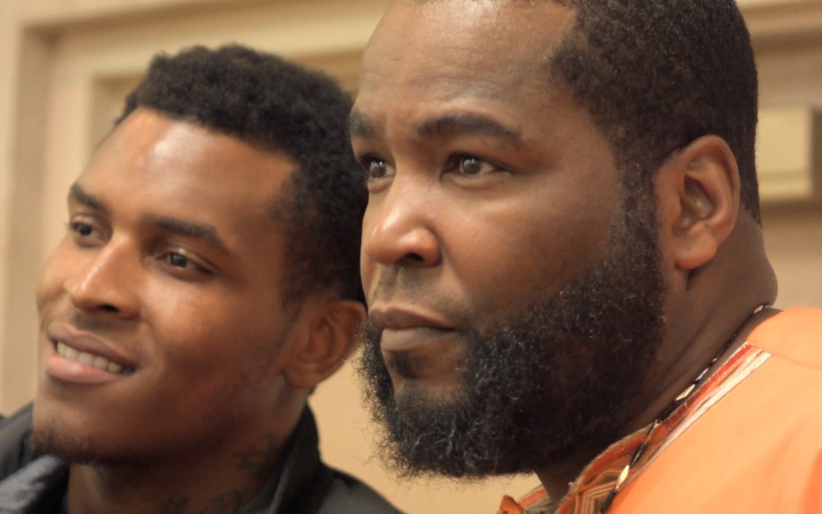 bandeauxpat's tweet image. In a cotton field?