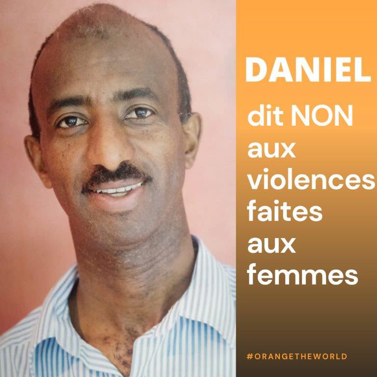 ZValais's tweet photo. ORANGE THE WORLD - 
Daniel s’associe au Zonta Club Sion-Valais pour cette campagne de mobilisation de l’ONU. 
#orangetheworld
#16days
#zontasaysno #zontasaysnotoviolenceagainstwomen 
#zontainternational 
#zontadistrict30  #zontaclubsionvalais #zonta #orangeday https://t.co/kFu8AX5mBm