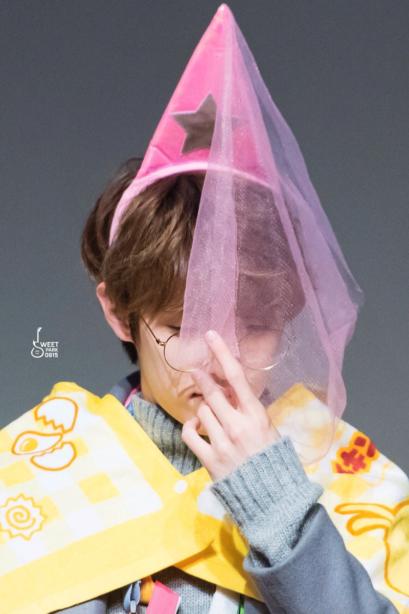 the entirety of this thread is just me crying over 171228 jae