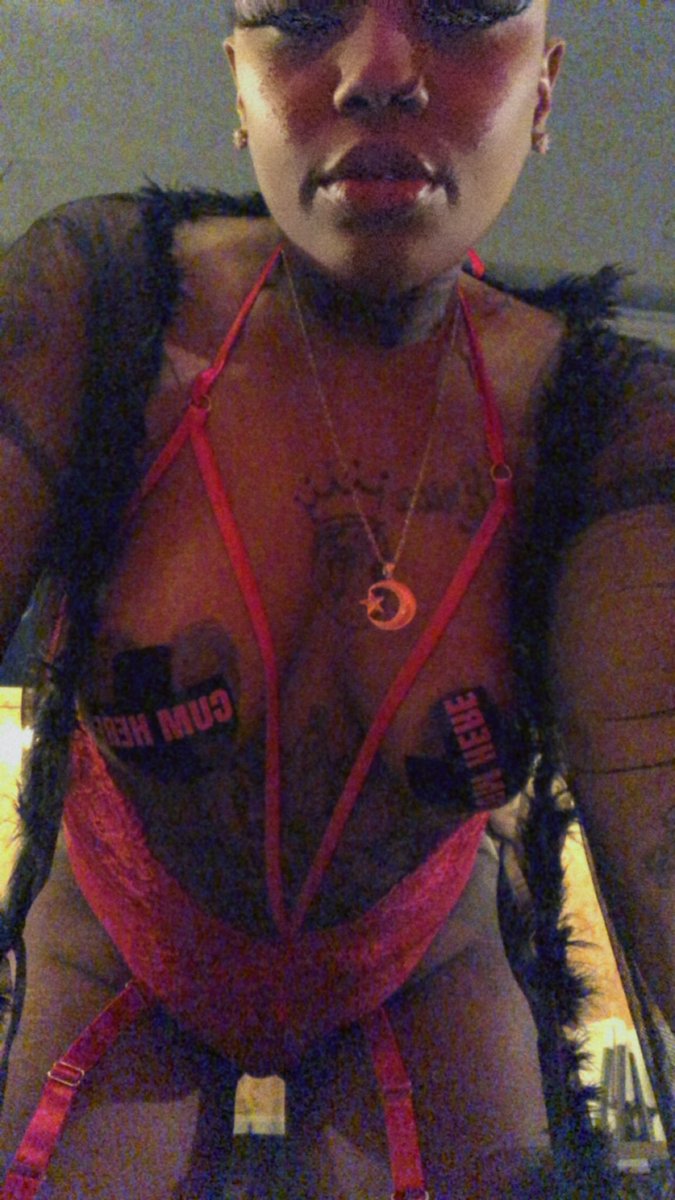 EBaby_Thicc's tweet photo. Tipdrill Tuesday is that you #TipDrillTuesday #EBabyTheChinaDoll #TipsUp #Macon #rodeoeventcenter https://t.co/suvEIXueNQ