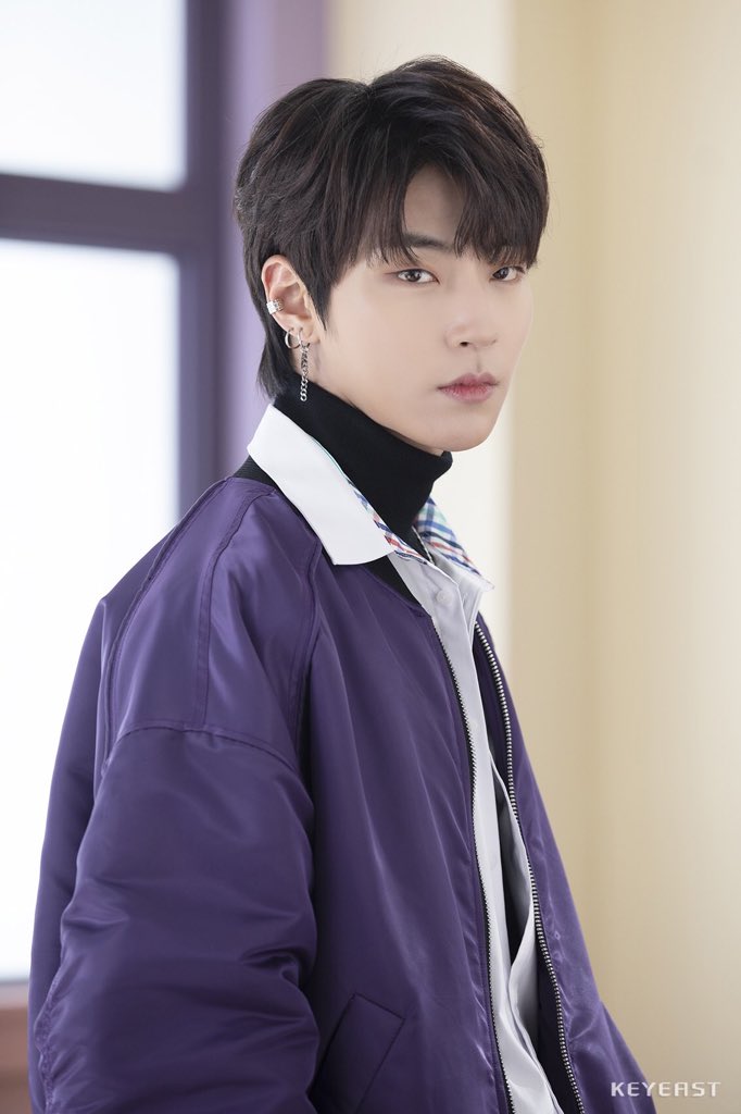 ซอจุน 😍 #TrueBeauty 
----

Model : Hwang Inyeop
Born : 1991 / 01 / 19
Follow : instagram.com/hi_high_hiy

Source : naver.me/x3OzS90c
----

#aboy #aboyaddict
#WeKnowWhatAgirlWant💋