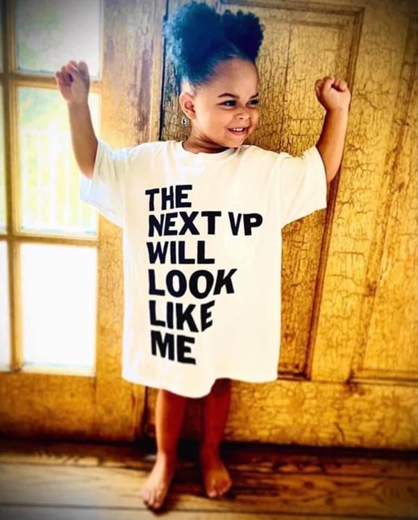 AuthorJoeNBrown's tweet photo. The next #VP will look like me.
The next #VicePresident is a female. #FirstBlackVP #FirstFemaleVP #KamalaHarris #KamalaHarrisVP https://t.co/wNrrQieDYi