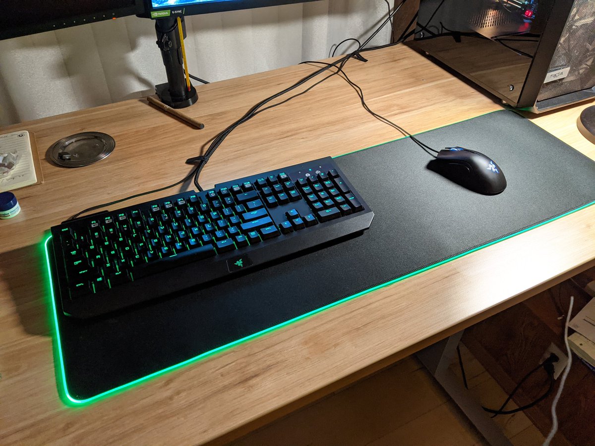 stumptownpool's tweet photo. @AEON_Pool I bet, it looks awesome. I just picked up a mouse pad myself. Btw how's VR going? I remember you mentioning you were going to build a VR rig? https://t.co/zP49UvqplN