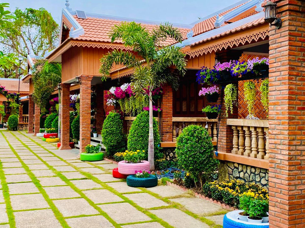 Welcome to Home Stone Resort - Battambang City Resort <a href="/homestoneresort/">Home Stone Resort</a>