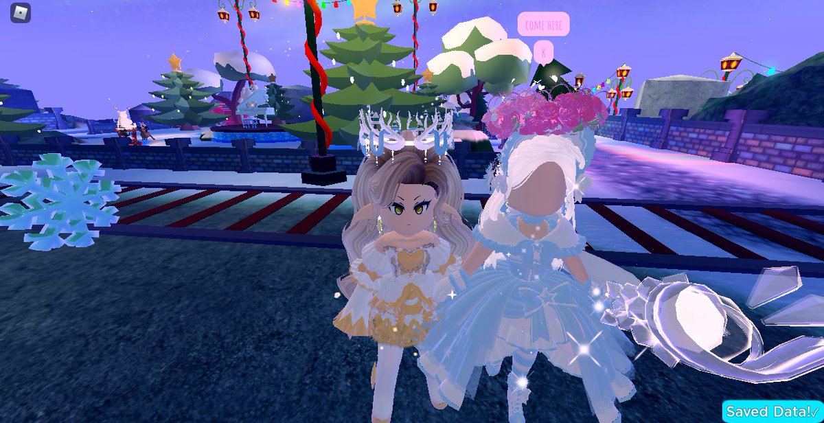 Luna Royale High Winter Halo Cybernova Cybertea The New Halo Found In Cyber S Server Player Who Won The Halo Charly448 T Co Refm9yvp2b