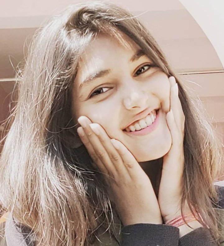 nehaSaini1994's tweet photo. अभी-अभी कुछ #_तुफानी करके
आई हूँ..👨
उसकी #_GF👩 के सामने ही उसको #_जानू😘 बोलकर आई हूँ..
😜😜 https://t.co/dLY9K3sGfZ