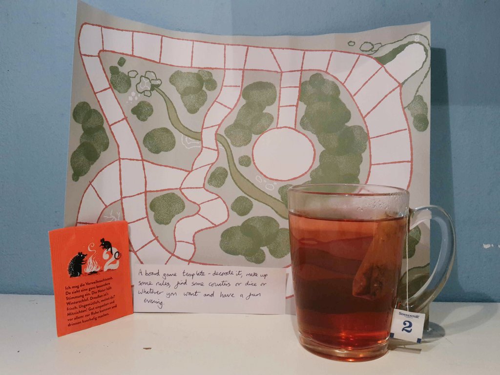 Spiderwebz's tweet photo. Day two of the @iggleswaps #25daysofcheer is a fun one! I was gifted a board game template. :-D https://t.co/hJI2upvfTF