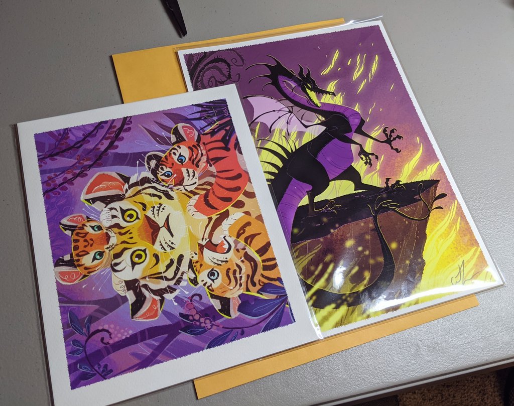 I use a one size fits all approach for smaller prints. I ship a lot of 8x10 and a lot of 9x12 so I just buy envelopes in the larger size.Writing "DO NOT BEND" does not guarantee the mailman will read it, but your customer will appreciate the effort if it IS bent in transit.