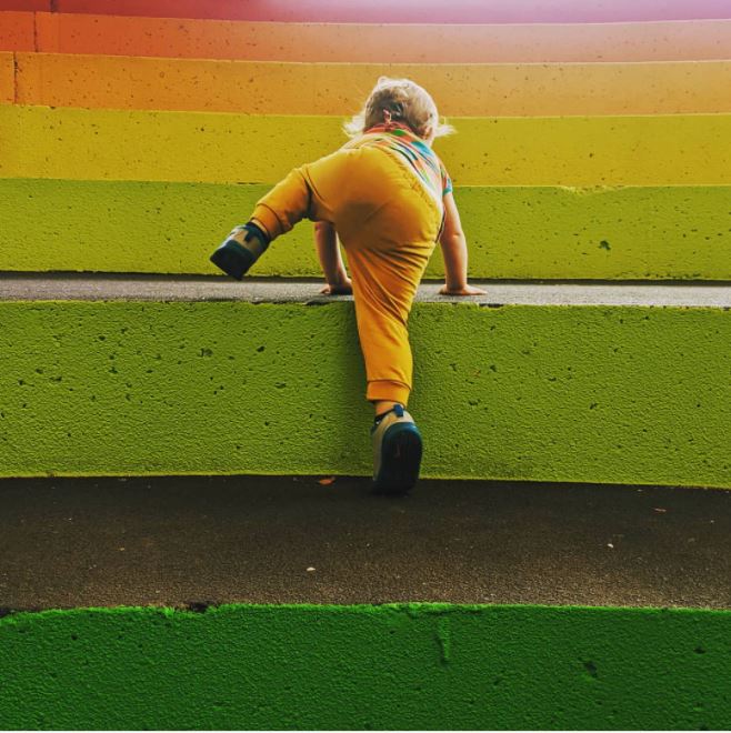 scienceworks_mv's tweet photo. 🌈 This kid is going places!
Thanks @sarahs9months for sharing this shot of our rainbow amphitheatre.
#Sciencworks #Openforeveryone #rainbow https://t.co/fMp6HUWVFX