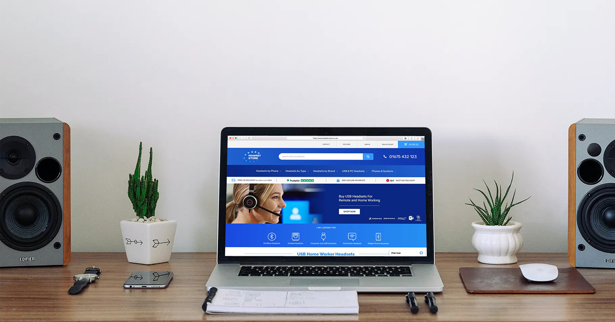 TheHeadsetStore's tweet image. Attention Homeworkers! Black Friday may be over, but there's still time to grab a bargain on the latest USB &amp;amp; Homeworking Headsets. 

Head over to the headset-store.co.uk homepage to view or drop us a message for help! 

#headsets #remotework #homeworking #business