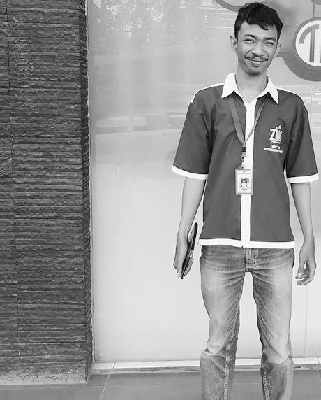 Selamat malam Pak <a href="/jokowi/">Joko Widodo</a> . Perkenalkan saya Adi, Salesman salah satu perusahaan distributor di Bandar Lampung yang setiap hari bekerja dengan jarak ratusan kilometer.