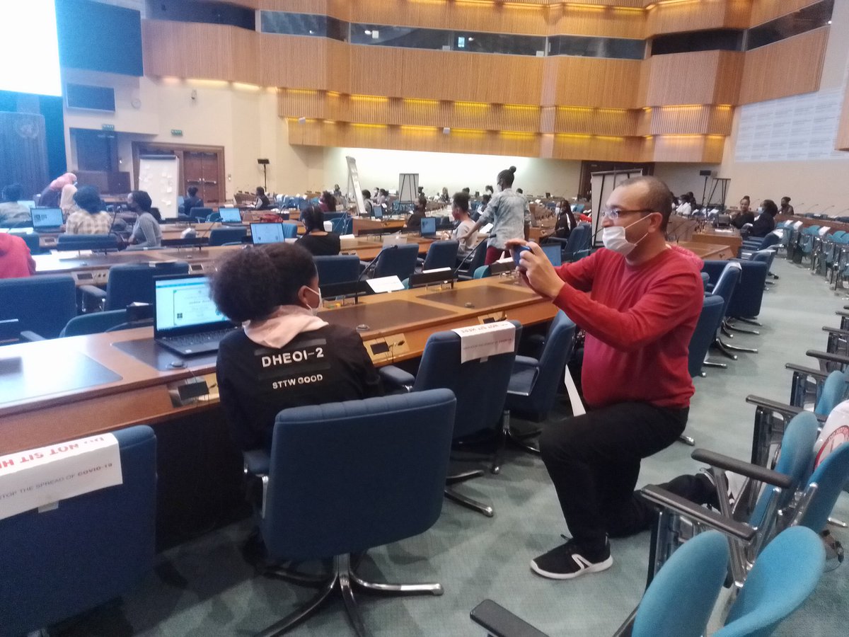 @AGCCIAfrica camp and @ITU at @ECA_OFFICIAL with girls learning #Coding, #softskills and #fashion at #ECAITU @UN75. 

We Believe in #GirlsPower and #AfricanGirlsCanCode 

@idajallow1 @Peace_Ojemeh @SorenTweet @zenisberg @AdelKassah @tamrefrank