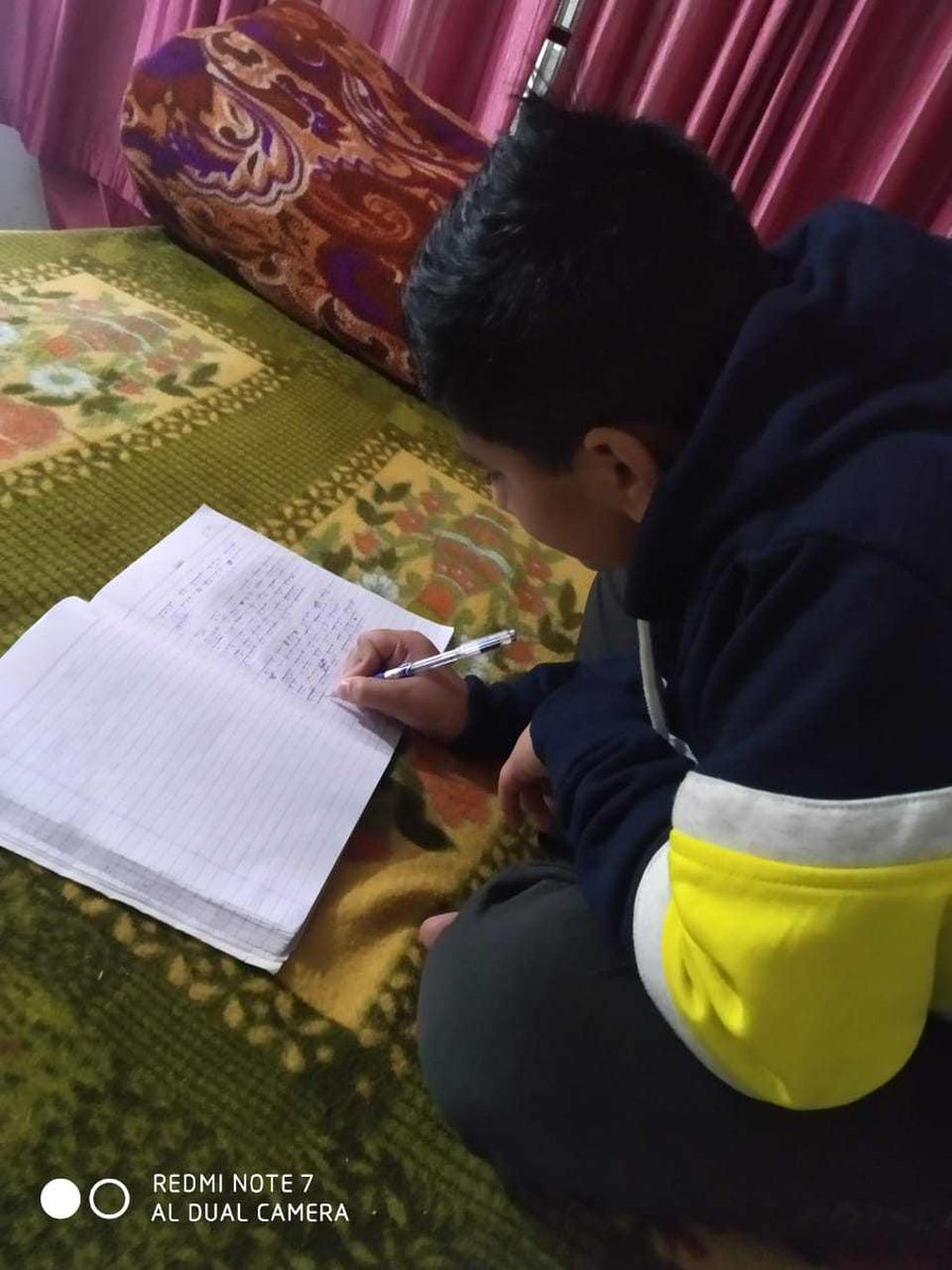 hindu10_02's tweet photo. @narendramodi @richaanirudh @manojsinha_ @nitishwarKumar @DrJitendraSingh @DAkkhar @OfficeOfLGJandK @DrRPNishank @BJP4JnK @BJP4India Mere ek aur student #Saksham Jamwal class 8th, ki #DogriLanguageScript mai poem.
Writing thodi si khraab hai 😅 but koshish mai koi kami nahi.
Well done #Saksham👍
#आओ_डोगरी_सिख्चे
#डोगरी_लिपि 🙏 https://t.co/gWZ8VRIqtr