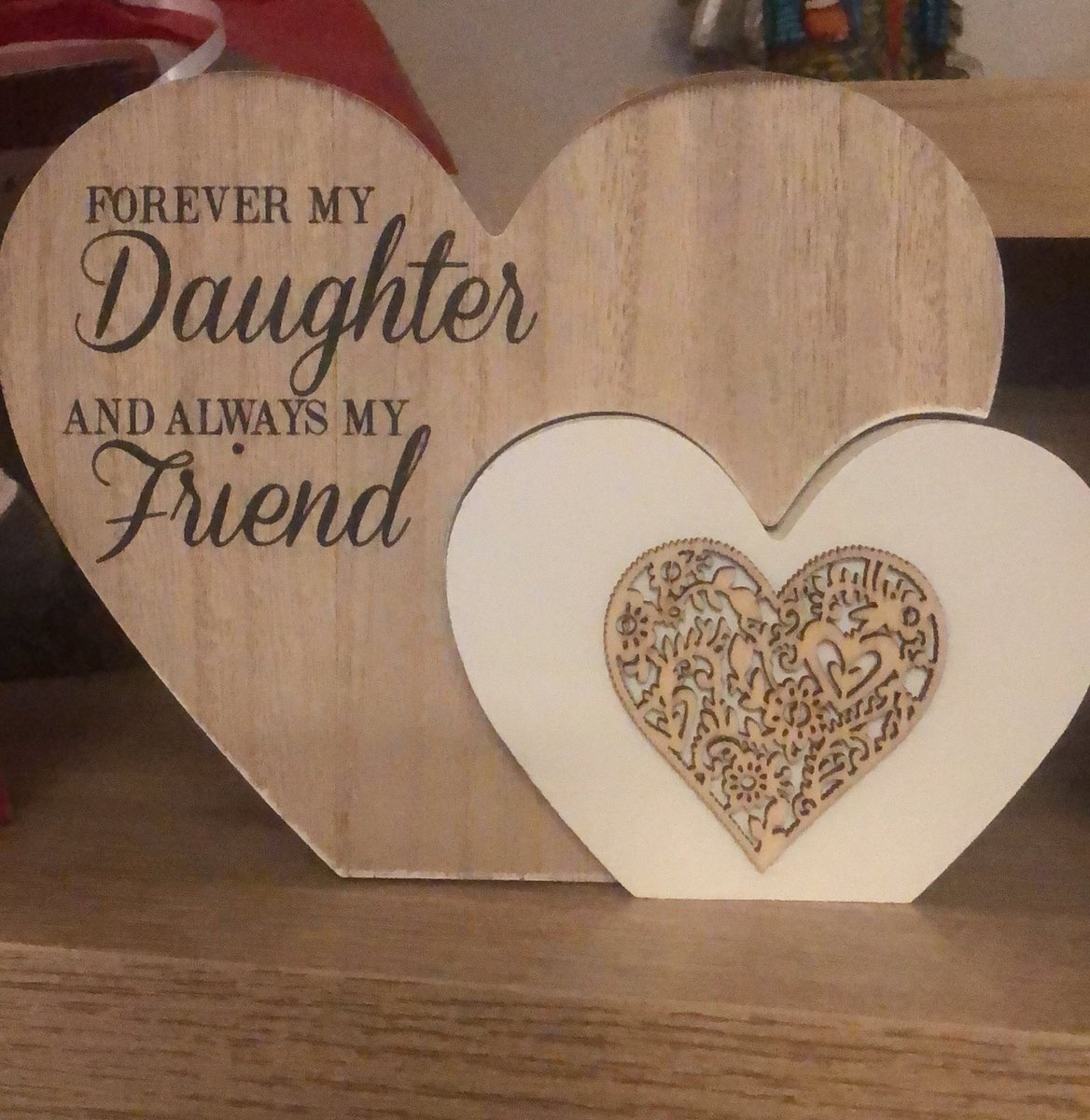 Am I am new to Twitter I am going to post an item from the shop every day..if you like it DM me and we can arrange collection or delivery.#supportlocal #buyffromsmallbusinesses #newtotwitter #growingmybusinessonline today we have a lovely daughter wooden plaque, others available