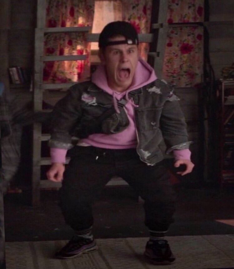 soulsn4tcher__'s tweet photo. yeah next time ima just stay on tik tok cuz now im tRUAMATIZED #mirandacooper https://t.co/2KW7oEYyoJ