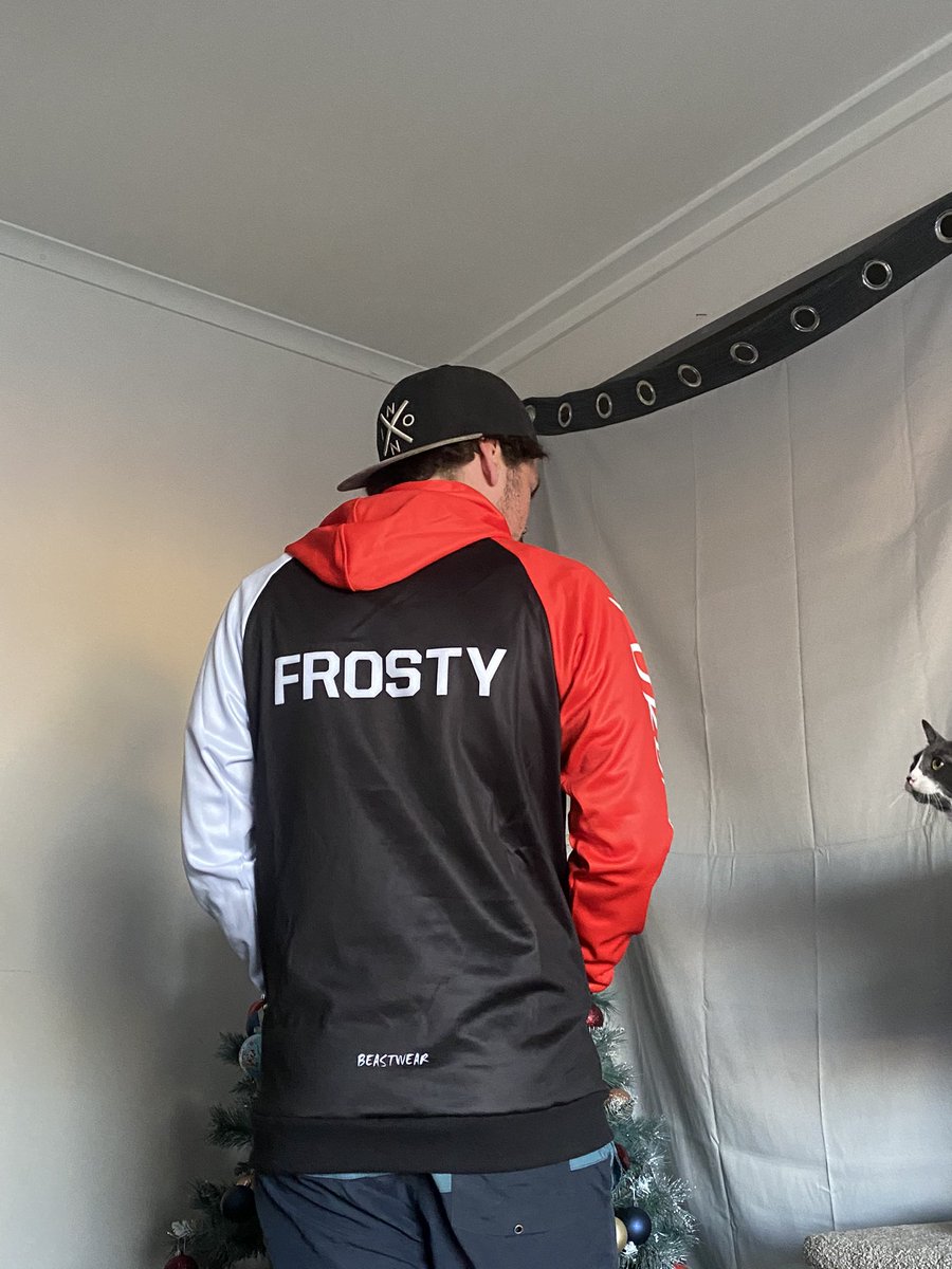 HellaFrosty's tweet photo. Team hoodie looking fresh 🔥🔥 can’t wait to get a new graphics card so I can stream again!! @ForbiddenGGs https://t.co/t0aRX3Mjcp