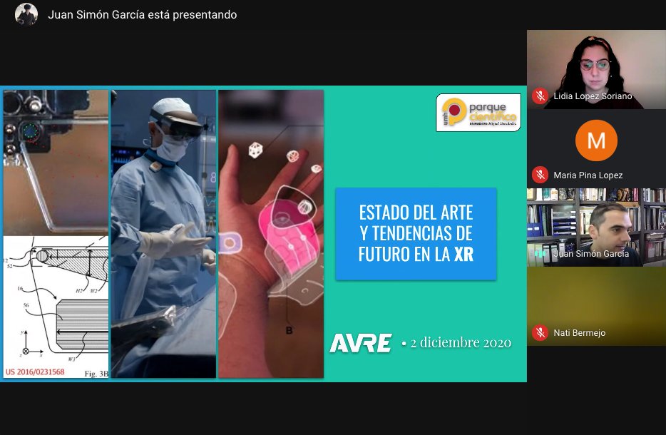 #DesayunosPCUMH | <a href="/lidialopezs_/">lidia lópez</a>, compañera del Área de Desarrollo Empresarial del #PCUMH, presenta al primero de los ponentes: 

👨🏻‍💻 <a href="/Juansi_Mon/">Juan S.</a>, presidente de la <a href="/asociacionavre/">AVRE - Asociación Valenciana de Realidad Extendida</a>, nos cuenta más sobre el estado del arte y tendencias de futuro en la #RealidadExtendida.

#Innovación