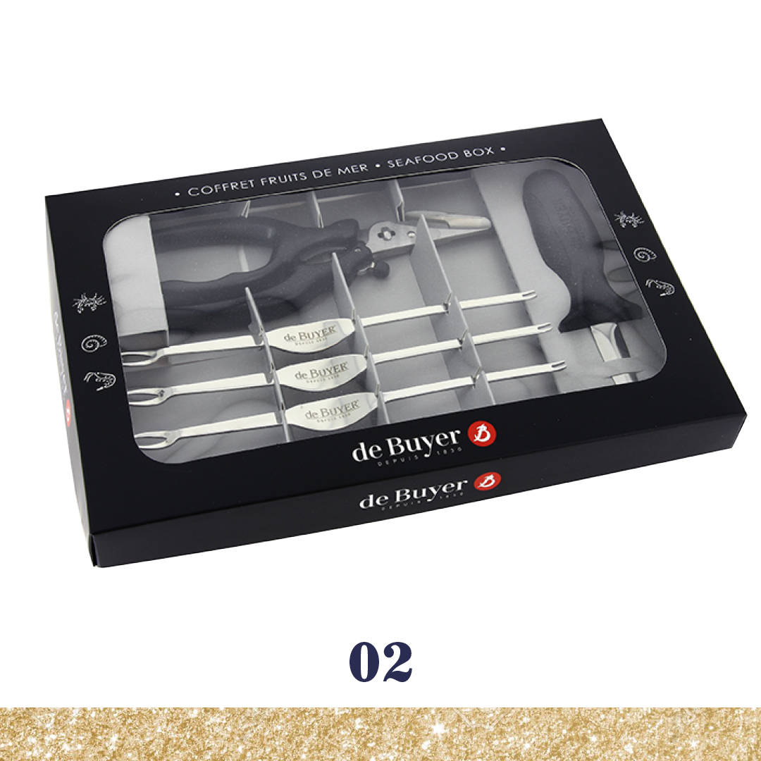 QWEHLI's tweet photo. #CalendrierDeLavent Tentez votre chance juste ici pour tenter de remporter notre premier concours de Noël. Cliquer ici https://t.co/N1NWRe0jgP #CONCOURS #Noel2020 https://t.co/AW8Xykwm9p