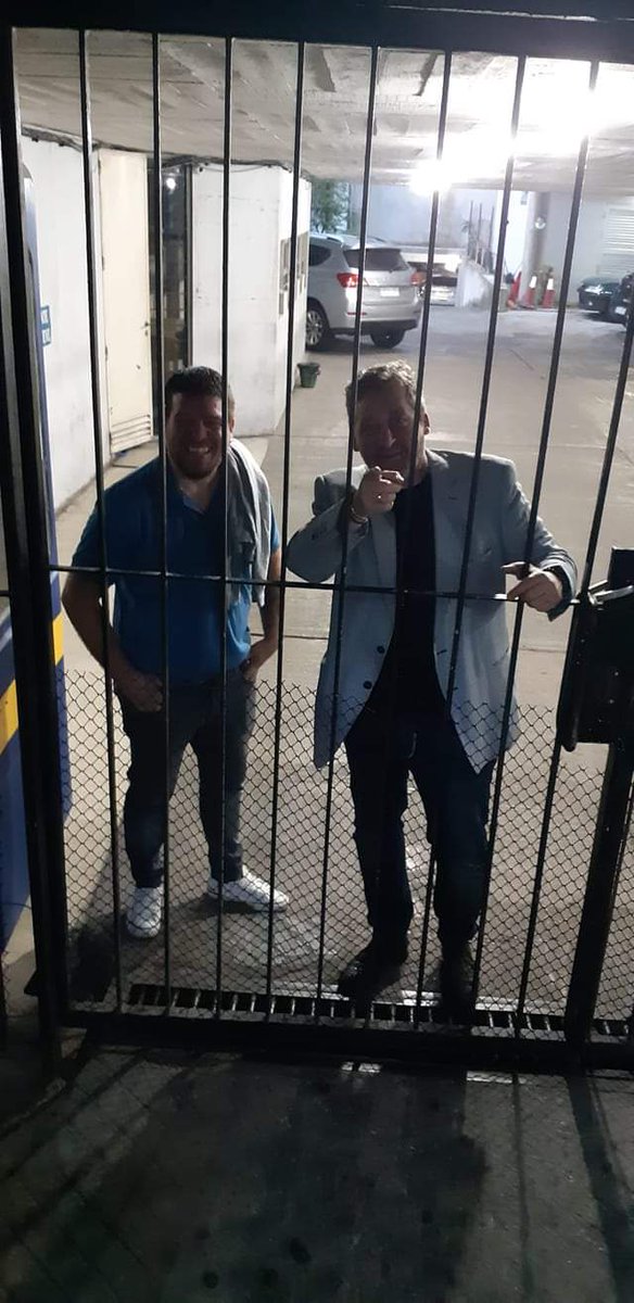 GRUPOTESTA's tweet photo. Te acordas de está foto cuando estábamos preso en el #Modulo3 del #COMCAR....
Feliz cumple querido amigo y compañero @martinsierra80
Leal y apasionado por su club @villateresaofi
Felicidades!! https://t.co/OC1RLstSx1