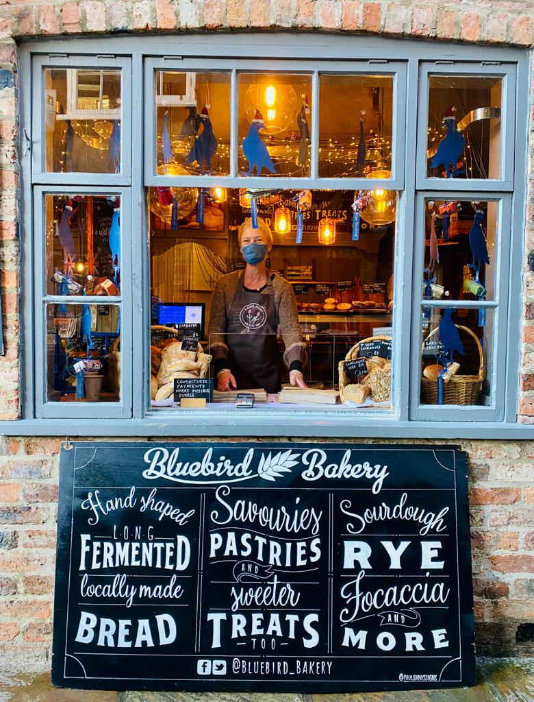 I’m not sure our Little Shambles shop could look any more festive! Big thanks to Sarah for her magical handiwork. 👏✨🐦✨👏