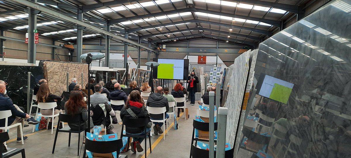 Empezamos masteclass en consentido Madrid con <a href="/tureforma/">Tu Reforma</a> y <a href="/Filasurfacecare/">Fila Surface Care</a> <a href="/Dekton/">Dekton by Cosentino</a> <a href="/GrupoCosentino/">Cosentino</a> <a href="/VELUXSpain/">VELUX España</a> @ChovA_SA