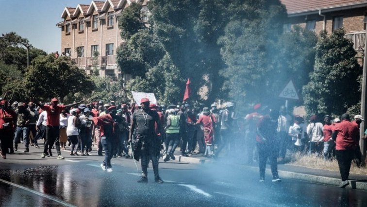 An interdict application to stop the EFF from protesting outside Brackenfell High School to be heard. full story on https://t.co/2U4gKWcLVM https://t.co/KFgpKbYeTw