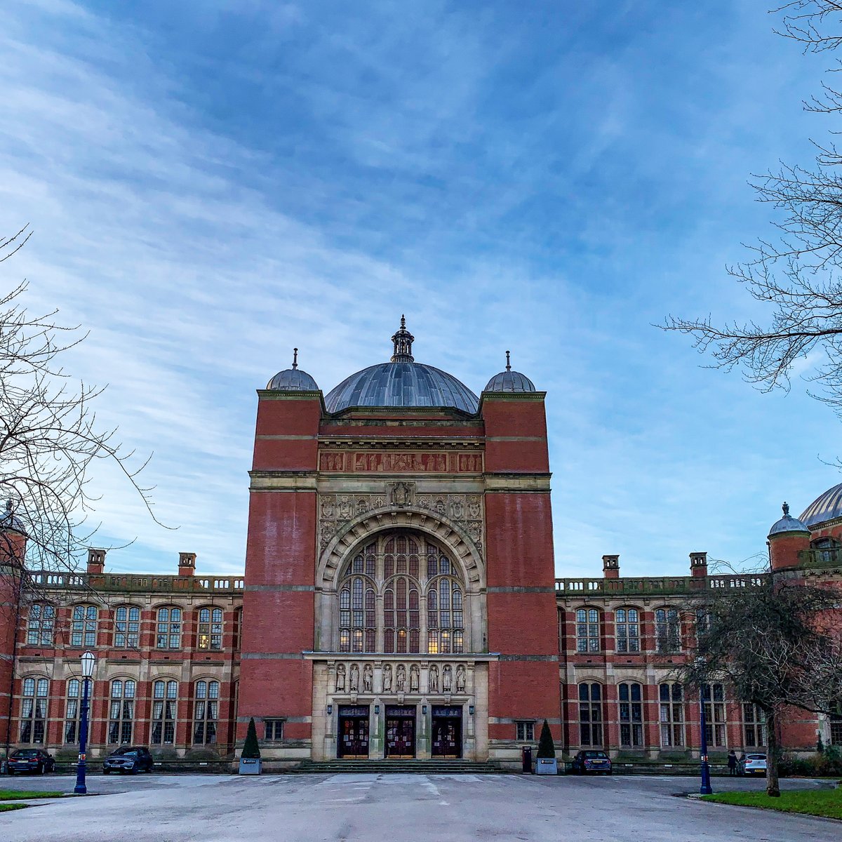 Our beautiful Great Hall has been transformed into a Lateral Flow test centre for our students and is due to start testing today. This incredible building is usually the scene of graduations and examinations, now it will mark another moment in history as it is transformed 1/2