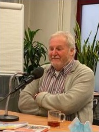 PsychologenNIP's tweet photo. Mohini Awadhpersad: 'Hulpverleners zijn niet alwetend, persoonlijke ervaringen zijn ook kennisbronnen'. Xavier Moonen (bestuurslid NIP-@NVOpedagogen #ZMVB): 'Belangrijk om het perspectief van kinderen mee te nemen'
Afl. 7 #stroomop #podcast🎙️ https://t.co/rmUpZnKDJ9 https://t.co/o6FZTcmxtt
